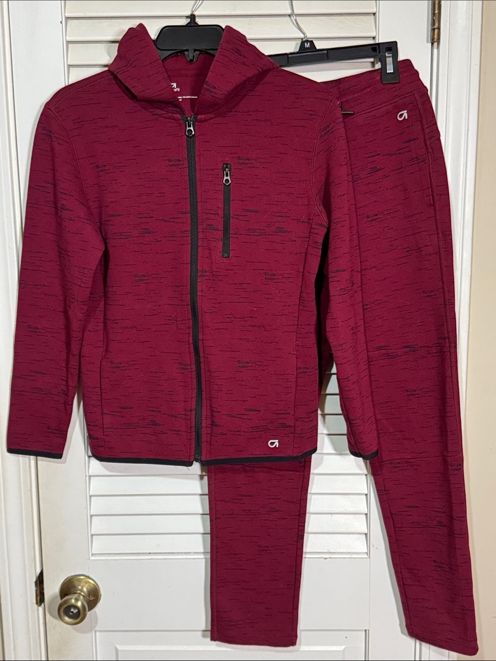 GAP Fit Kids Maroon Heathered Zip Hoodie & Jogger Set with Black Accents Size XL
